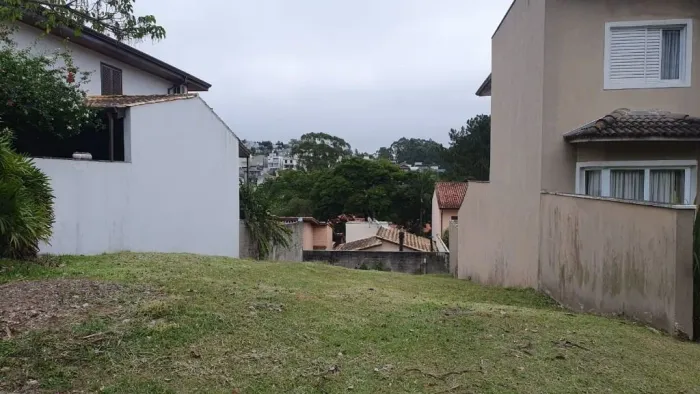 Terreno à venda, 300 m² por R$ 440.000,00 - Granja Viana - Cotia/SP