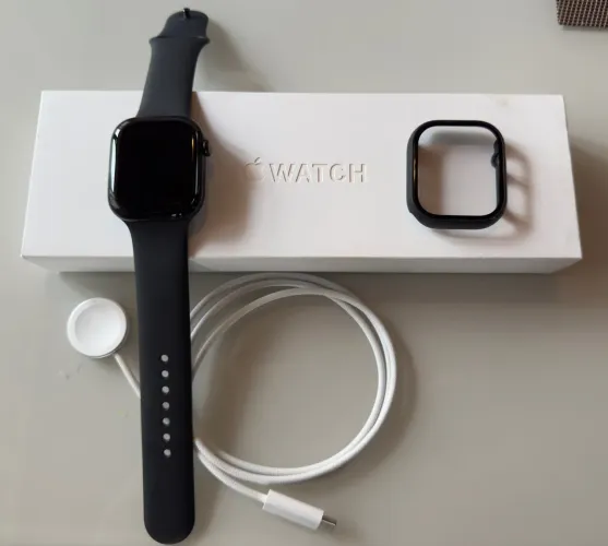 Apple Watch 10 GPS bateria 100% e garantia Apple até 12/2026.