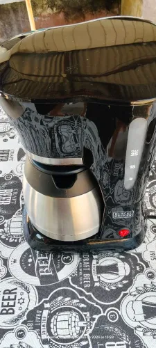 Cafeteira 20 Xícaras Black + Decker CM200I-BR (preto)