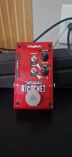 Pedal digitech ricochet