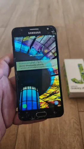 Samsung J5 Prime tela trincada mas funcionando