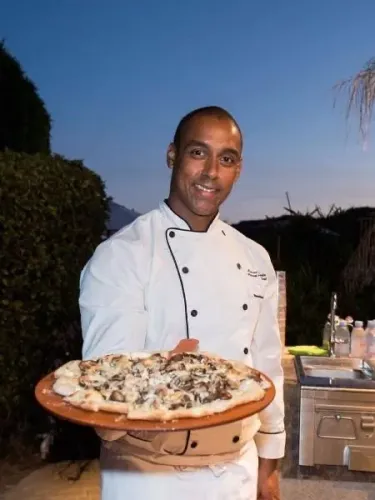 Vaga pizzaiolo novo mundo 