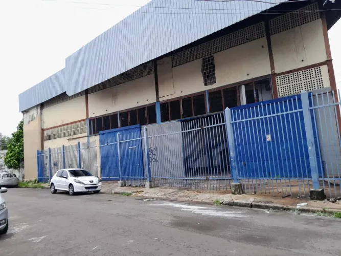 Galpão 300m2. Alvorada 2. Planalto.