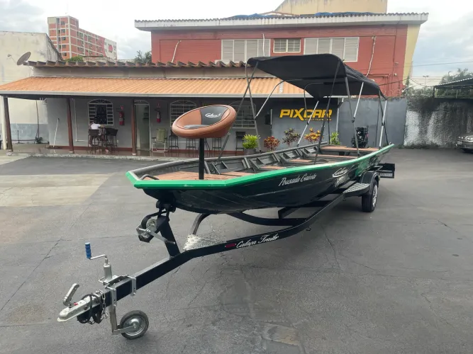 Canoa Calaça 7 mt motor 50 Hp 2024