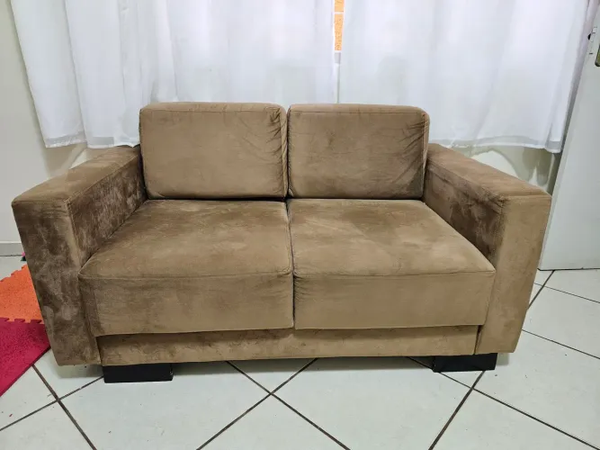 Sofá 2 lugares 