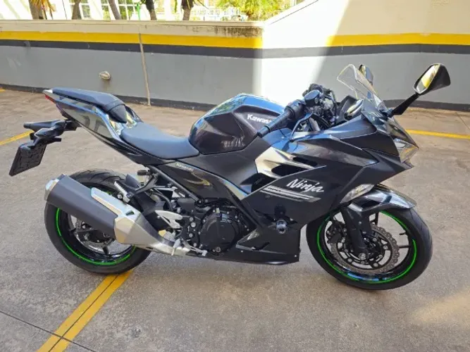 Ninja 400 22/22 - 15 mil km