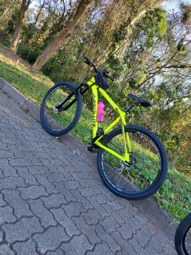 Bicicleta 24v - Tamanho L