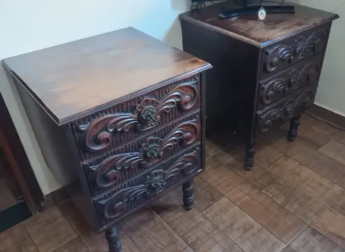 2 Mini Cômodas