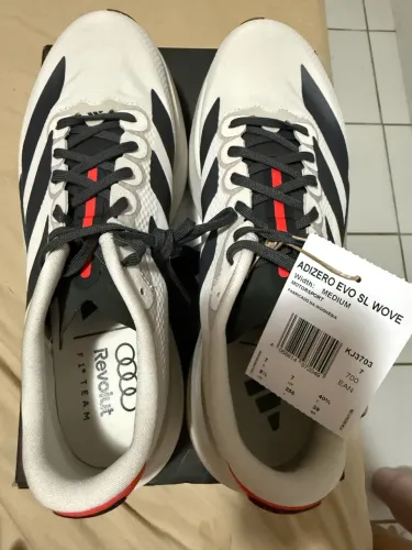 Tênis Adidas Adizero Evo SL - Original, Novo - Tamanho 39