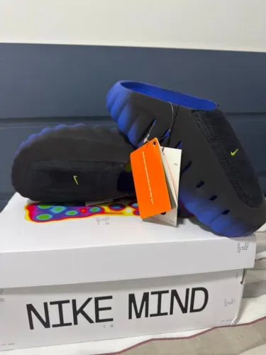 Nike Mind 001 Flyknit Hyper Royal - DSWT