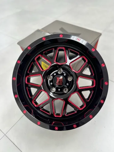 Jogo De Roda XD-820 Preto Brilhante Detalhe Vermelho 5x139 - 18x9 Offset -12 (Nv) 