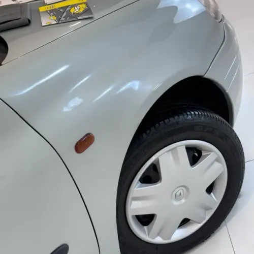 Renault Clio Rn/alize/expr./1.0 Hi-power 16V 5P 2003