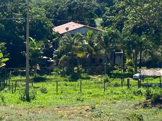  SITIO 24 HECTARES COM AGUA POR GRAVIDADE 24 HORAOS A 50 KM DE MONTES CLAROS SAIDA PIRAPOR