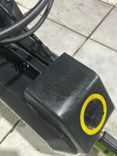 Lavadora Alta Pressão Kärcher HD 585 Professional Semi Nova