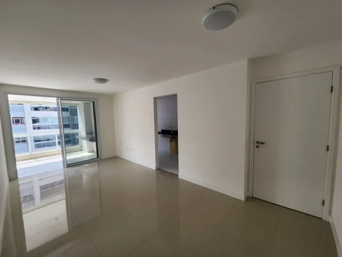 Apartamento com 2 Quartos no Condomínio Viure, Ilha Pura