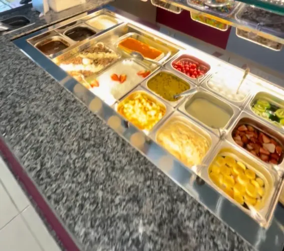 Vende mesa fria - sorveteria, restaurante, padaria, açaí 