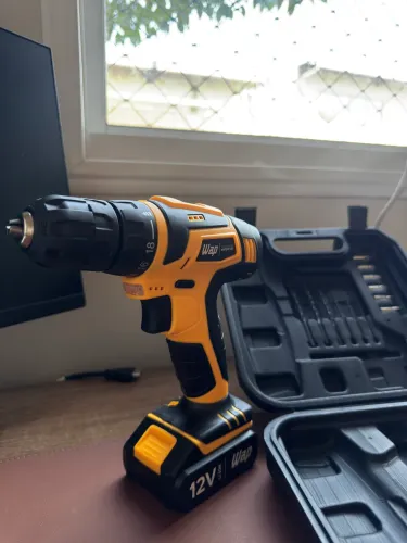 FURADEIRA PARAFUSADEIRA WAP 12v