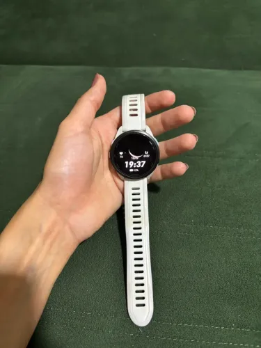 Garmin Forerunner 165 Branco e Cinza - Ótimo Estado