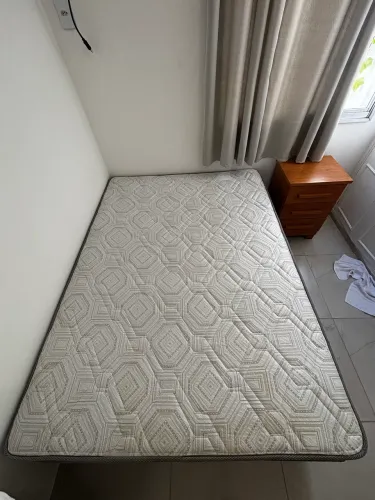 Cama Box Casal Herval Molas Ensacadas e Pillow Top (Completa)