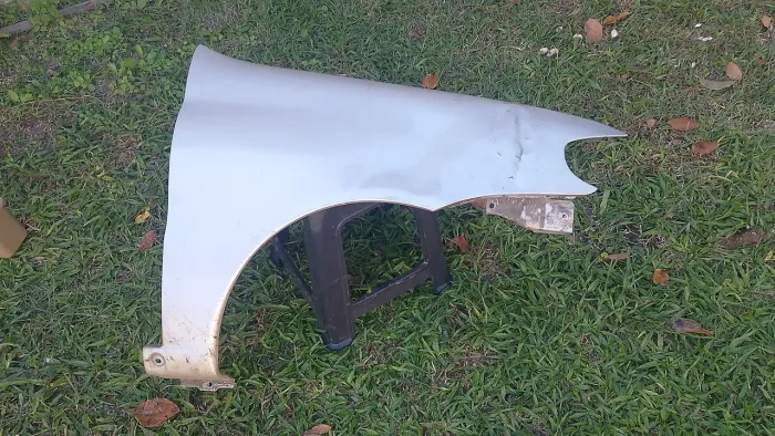 Paralama Fiat Palio G3 2008 Prata Bari Direito Recuperável.