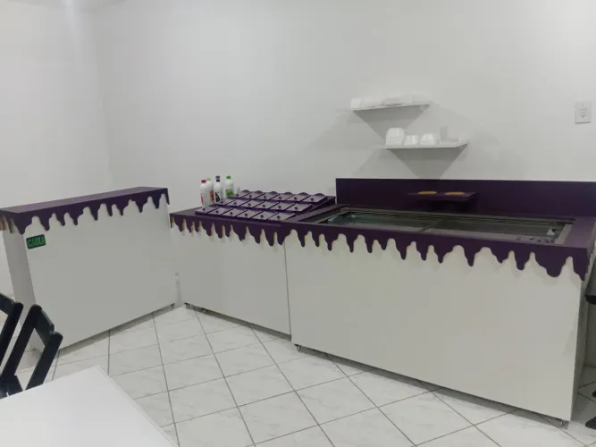 Vendo móveis para loja de açaí!!!