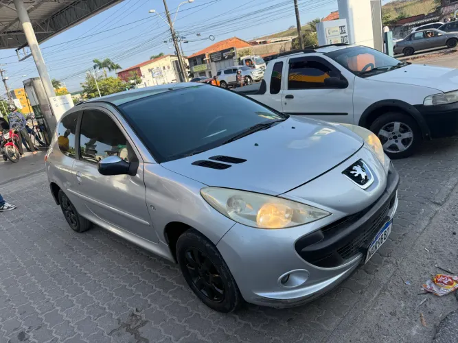 Peugeot 207 XR Sport 1.4 Flex 8V 3P 2009