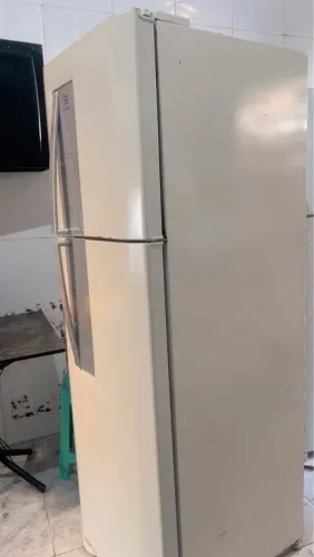 Geladeira eletrolux