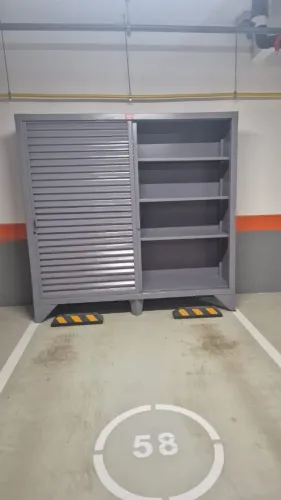 Km Armario de garagem 