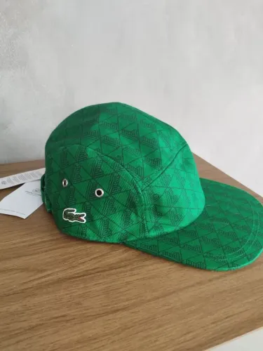 Boné Lacoste monograma original ?
