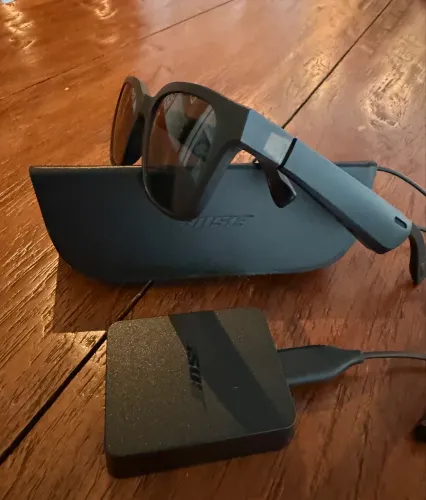 Óculos Bose Frames com Áudio Bluetooth + Estojo de Carregamento - Estado de Novo
