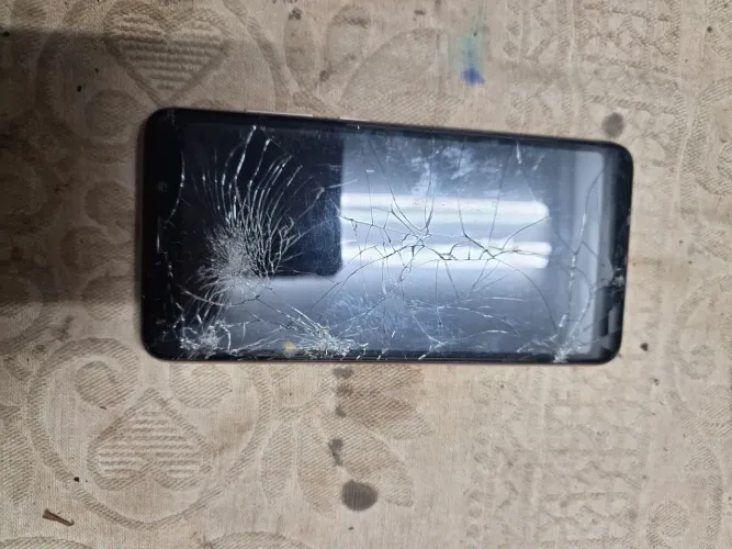 smart fone semp. nao funciona. nao sei o modelo