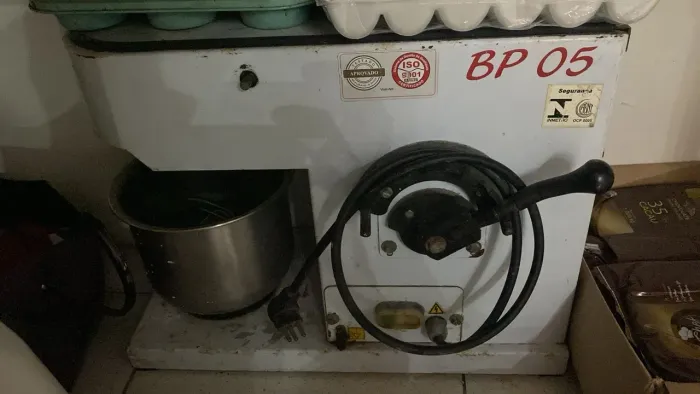 Batedeira Planetária Industrial 5 Litros Mod BP05 GASTROMAQ