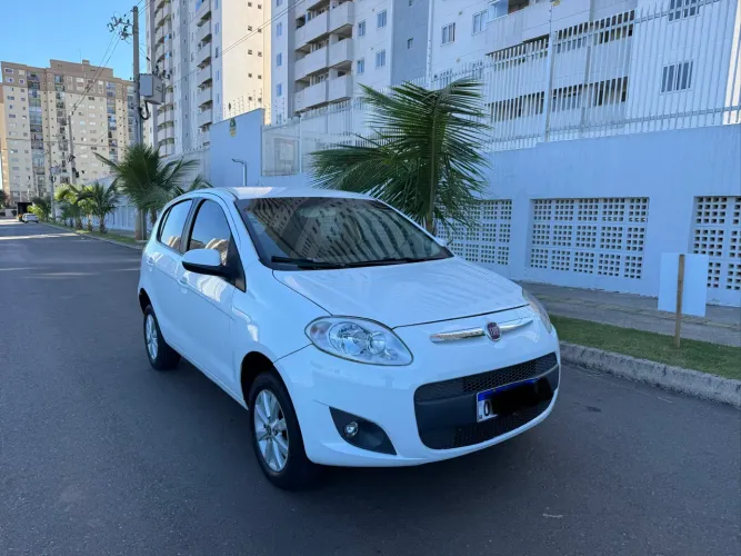 Fiat Palio Attractive 1.0 EVO Fire Flex 8V 5P 2015
