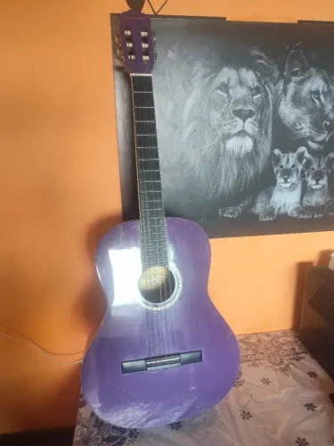 Violão Gianini em bom estado