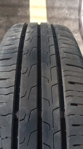 Pneu 165/70R14 Continental EcoContact em perfeito estado 