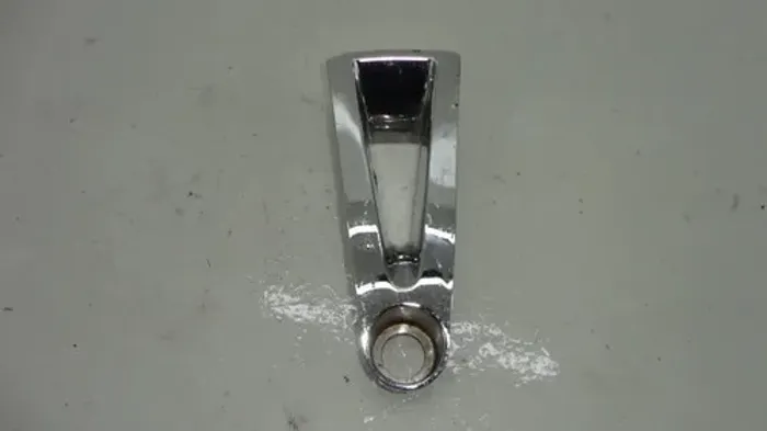 Aplique Cromado De Roda Hyundai I30 10 529602l310