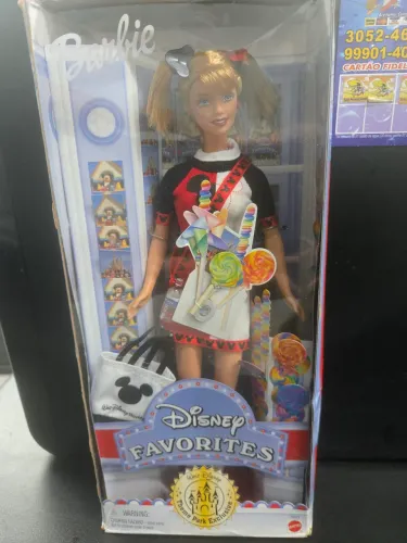 Barbie Collectible Disney Theme Park Exclusive 2000