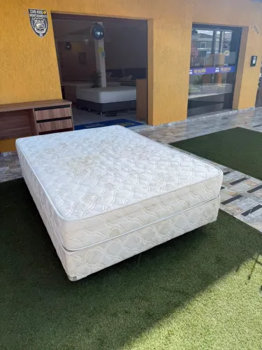 Cama box Casal MAXESPUMA SEMINOVA TOP - ENTREGAMOS 