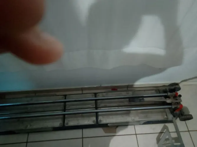 Vendo máquina de cortar piso motivo não uso mais qualquer coisa entrar em contato comigo