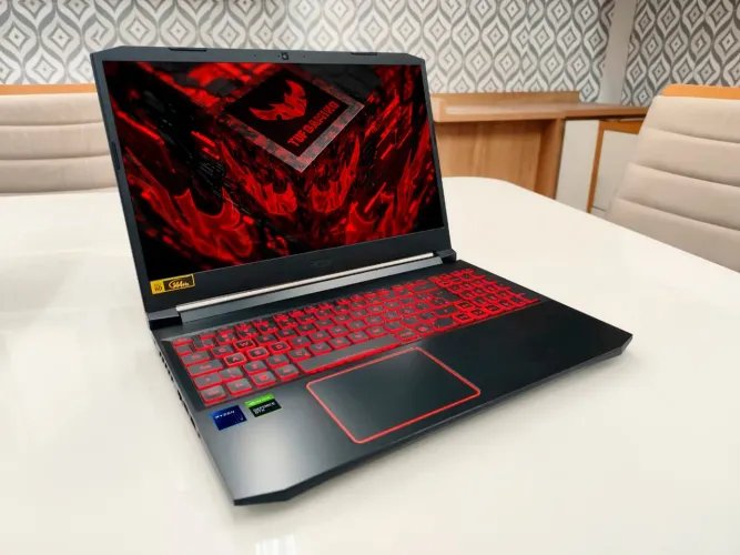 Notebook Gamer Nitro Core 5/ GTX 4GB/ tela 144hz/ 512 NVME