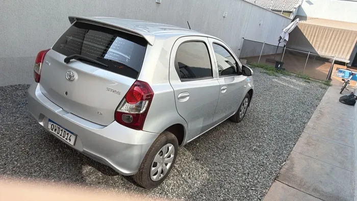 Toyota Etios X 1.3 Flex 16V 5P Mec. 2020