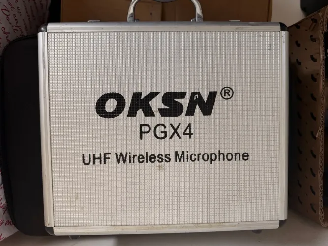 Microfone Sem Fio OKSN PGX4 UHF com Headset e Maleta