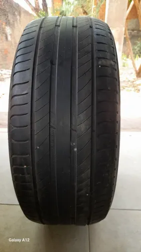 Pneu 215 50 17 Michelin