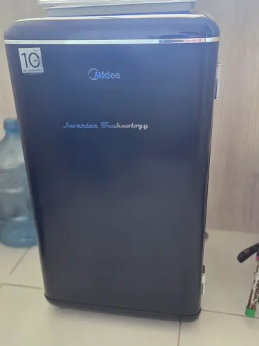 Motivo se mudança: Ventiladores,mesa de canto, frigobar.
