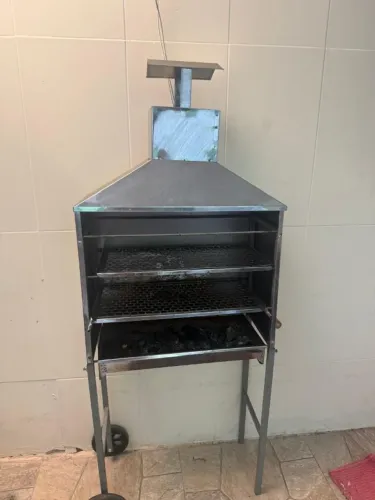 Churrasqueira ótima pra quem está começando