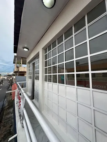 Alugo para  Apartamento ou ponto comercial no alvorada I