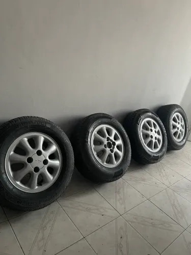 4 jogos de Roda Carro Monza