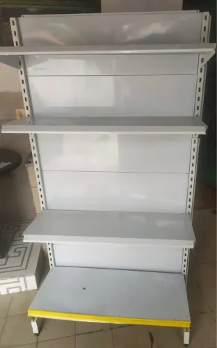 Gôndolas de supermercado