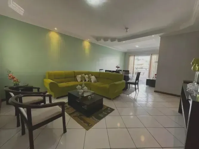 Apartamento à Venda no Jardim Vitória - Amplo e Bem Localizado