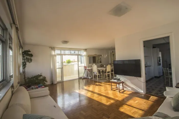 Apartamento à venda em São Simão-SP: 3 quartos, 1 suíte, 2 banheiros, 2 vagas de garagem, 